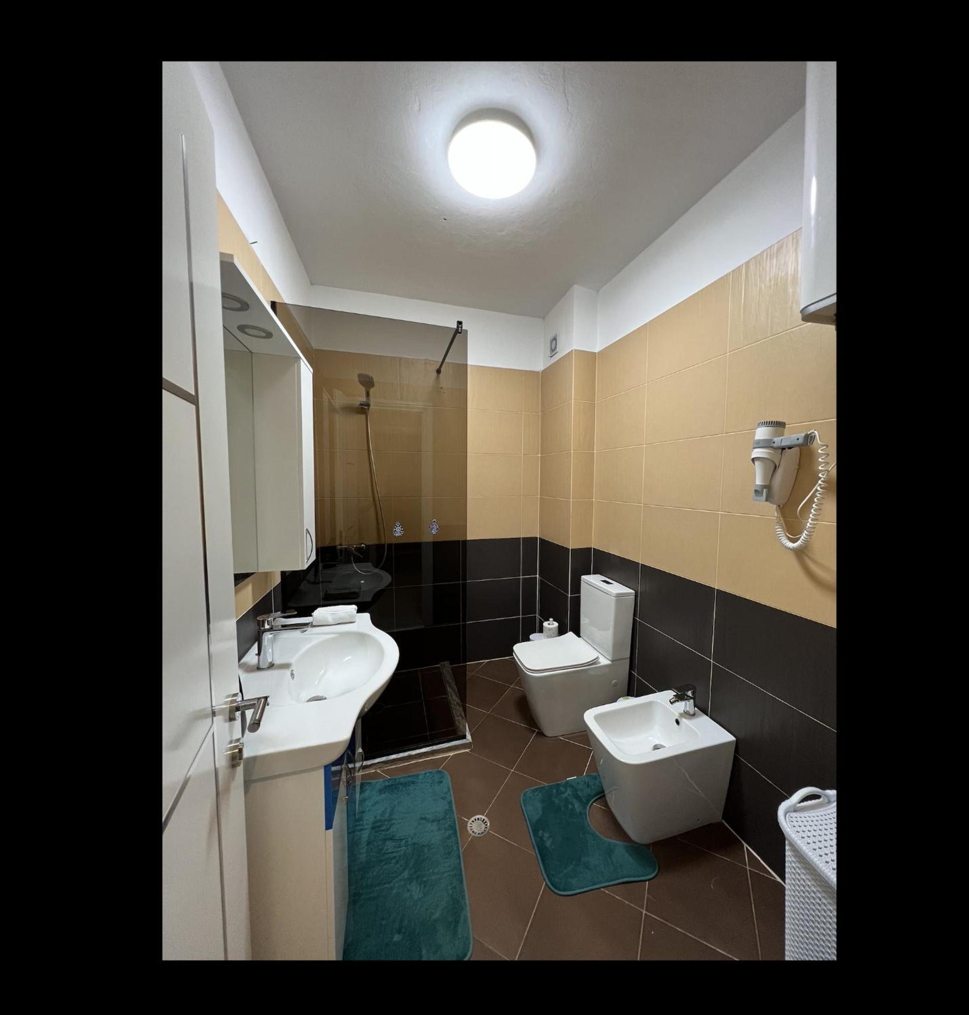 Bmb Apartament Durrës Eksteriør bilde